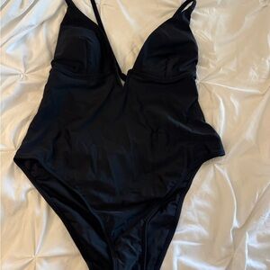 CUPSHE Black Strappy Swimsuit